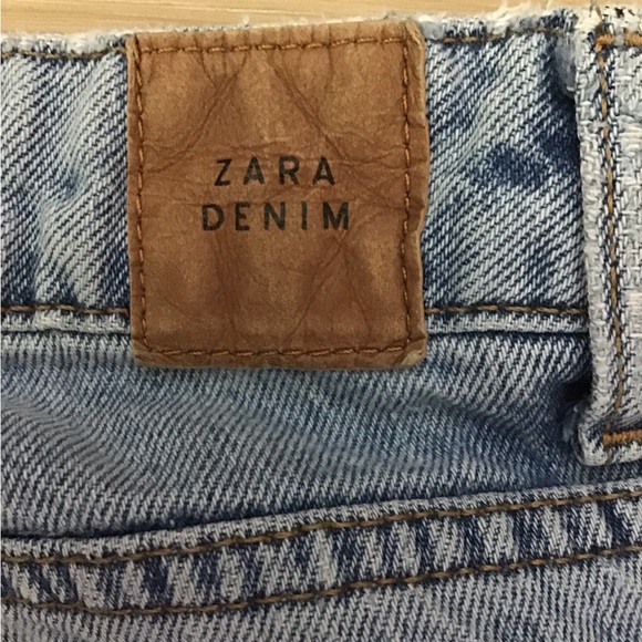 Zara MidRise Jeans 2 - Picture 5 of 7